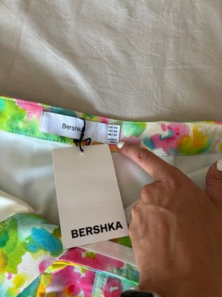 Mini falda Bershka - Flores