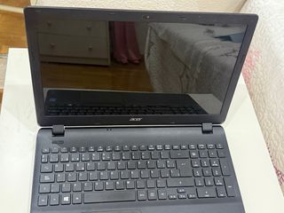 Portátil Acer negro