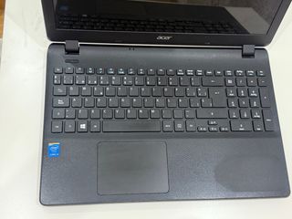 Portátil Acer negro