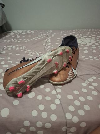 Botas Nike Mercurial - Fútbol