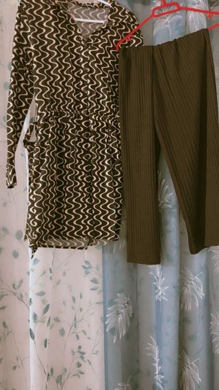 Conjunto blusa y pantalón