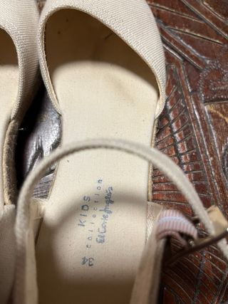 Zapatillas esparto El Corte Inglés beige 
