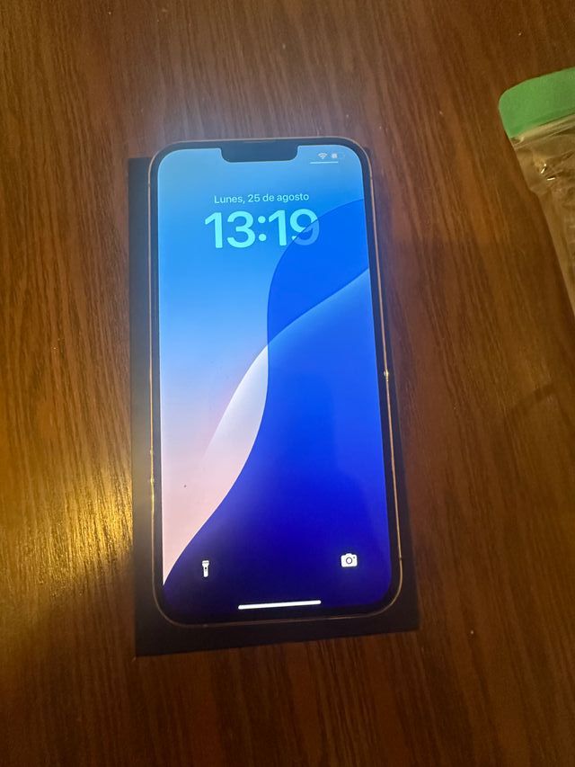iPhone 13 Pro Max Gold 128GB - Impecable