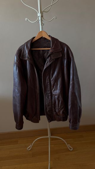 Chaqueta cuero marrón