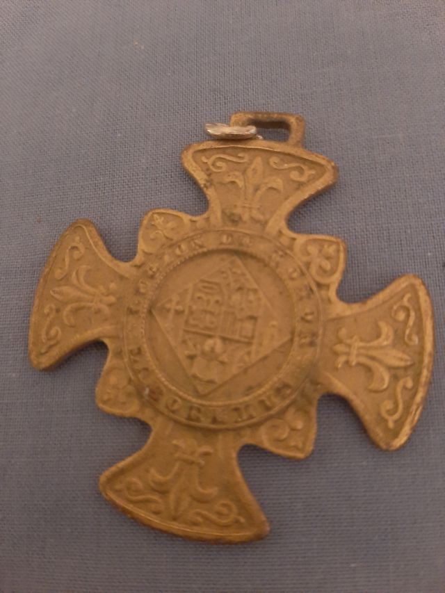 Medalla antigua Maristas