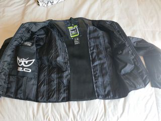 Chaqueta moto Berik Striker tricapa. Talla 52.