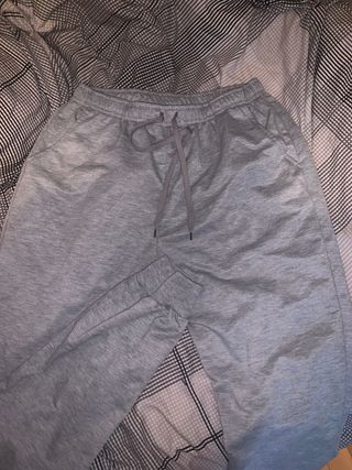 Pantalones chándal grises