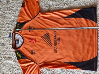 Camisola Futebol IK Gimletroll