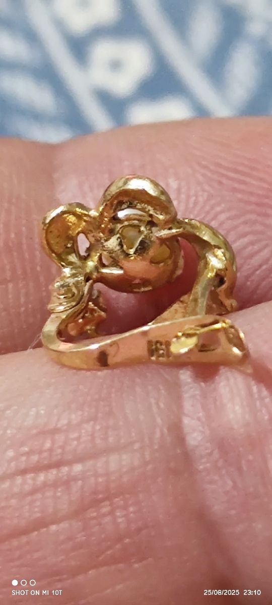 Pendiente oro 18k, perla & diamante