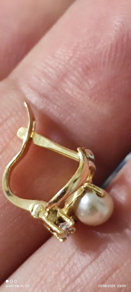 Pendiente oro 18k, perla & diamante