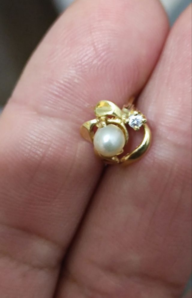 Pendiente oro 18k, perla & diamante
