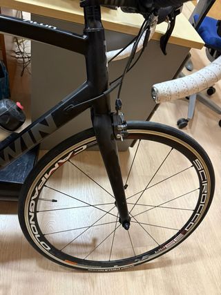 Bicicleta carretera Btwin Allure 700