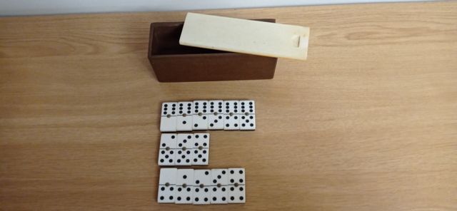 Dominó Chamelo antiguo - 15 piezas