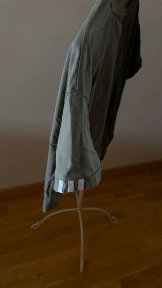 Camiseta Adidas bicolor - Verde y Gris