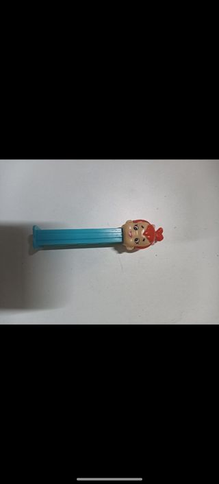 Pez Dispensador Niña Pelirroja