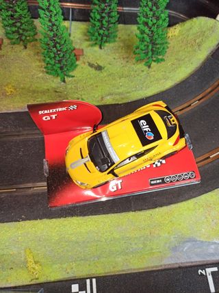 Scalextric Renault Megane GT