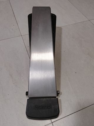 Pedal bombo (Kick )Roland 