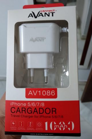 Caricatore AVANT per iPhone 5/6/7/8