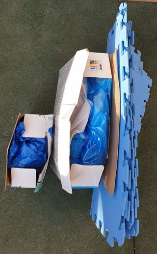 Lote Piscina Bestway, funda y alfombra puzle