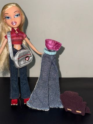Muñeca Bratz Cloe primera edición 2001