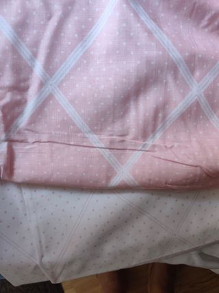 Sábanas 90cm y 1.20 - 4€ 
