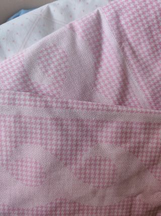 Sábanas 90cm y 1.20 - 4€ 