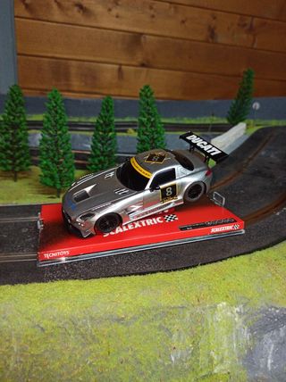 Scalextric Mercedes SLS AMG