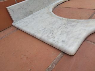 Encimera y copete lavabo  baño aseo mármol vintage