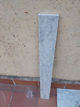 Encimera y copete lavabo  baño aseo mármol vintage