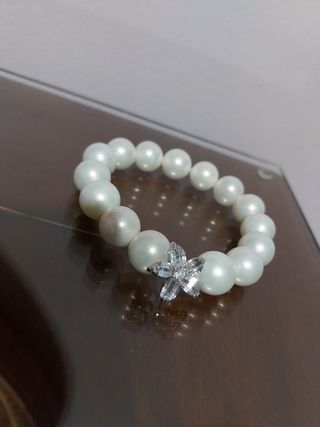 Pulsera Tous - de Perlas y flor de circonita .