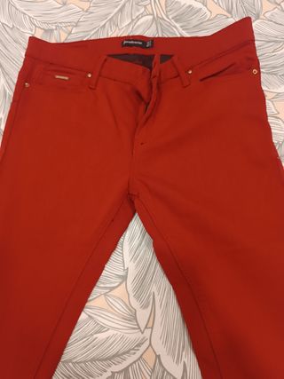 Pantalones Rojos Stradivarius - T.38