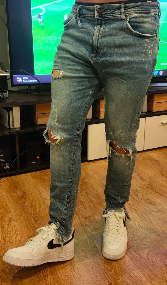 Jeans Zara rotos - Carrot Fit talla 44