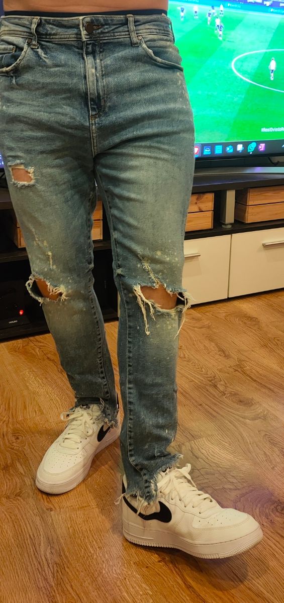 Jeans Zara rotos - Carrot Fit talla 44
