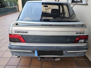 Peugeot 309 - Vehículo clásico funcionando