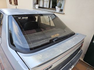 Peugeot 309 - Vehículo clásico funcionando