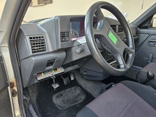 Peugeot 309 - Vehículo clásico funcionando
