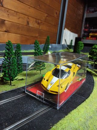 Scalextric Ferrari FXX