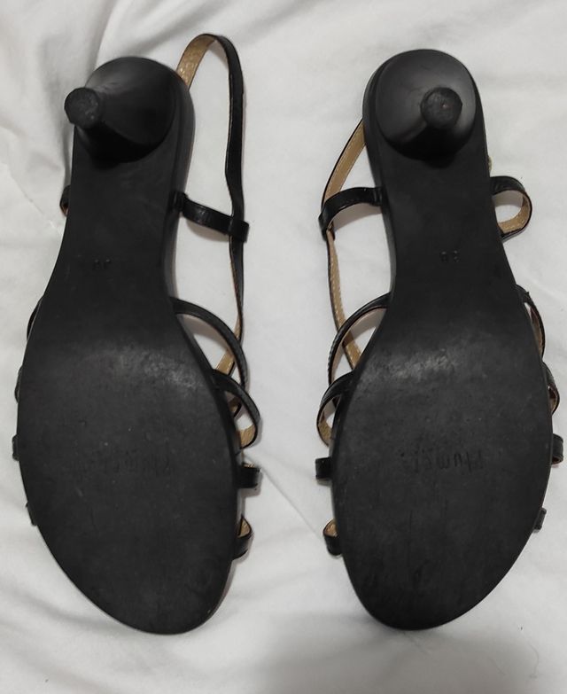 Sandalias Plumers negras tacón