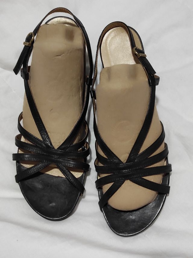 Sandalias Plumers negras tacón