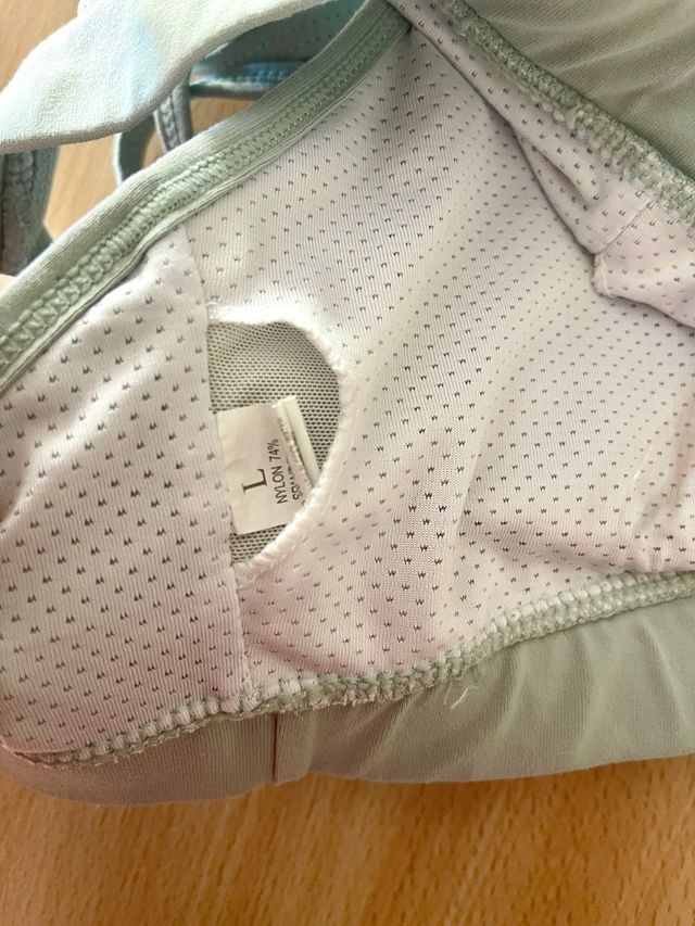 Sujetador deportivo verde menta