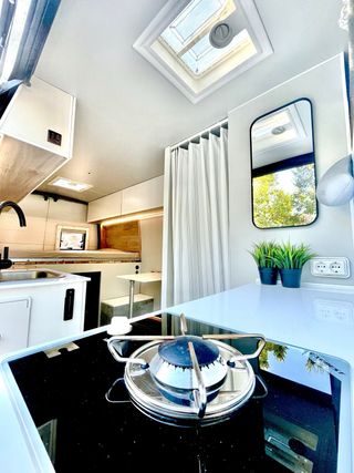Camper Opel Movano homologada vivienda 3 plazas