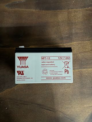 Batería Yuasa NP7-12 12V 7Ah x3