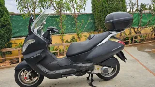 Aprilia Atlantic 250 - Scooter 2011