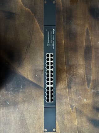 Switch TP-Link TL-SG1024D 24 puertos