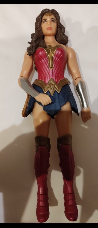 Figura Wonder Woman GRANDE DC Comics 30cm