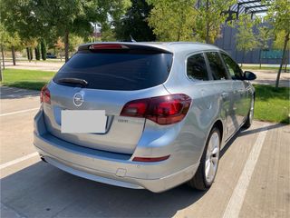 Opel Astra ST Auto 