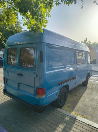 Mercedes-Benz MB140 75cv 2.4D 1989