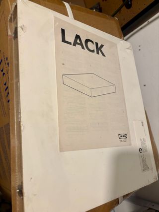 BALDA Lack IKEA blanca ( tengo dos ) 