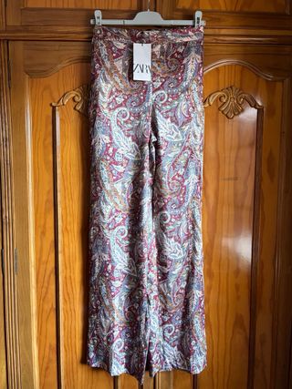 Pantalón de Zara