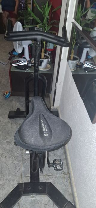 Bicicleta estática ejercicio marca reebok